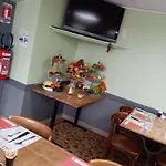 Hotel Le Relais Du Petit Rest'O Perche Les Croix Chemins