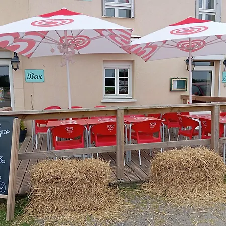 Hotel Le Relais Du Petit Rest'O Perche Les Croix Chemins