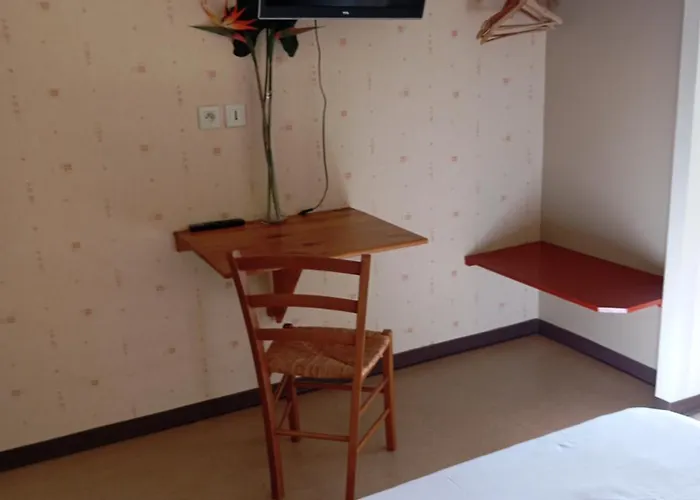 Le Relais Du Perche Les Croix Chemins