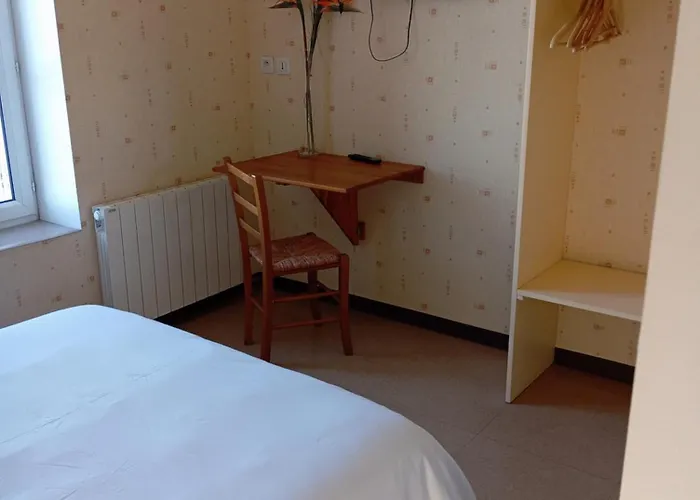 Le Relais Du Perche Les Croix Chemins